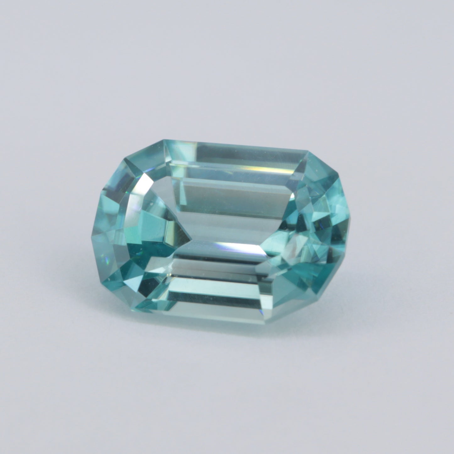 2.7ct Blue Zircon / Step cut