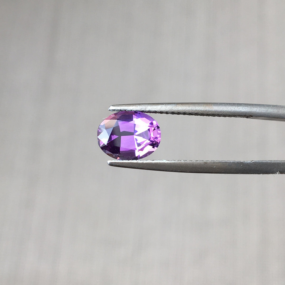 1.7ct Amethyst / Oval cut