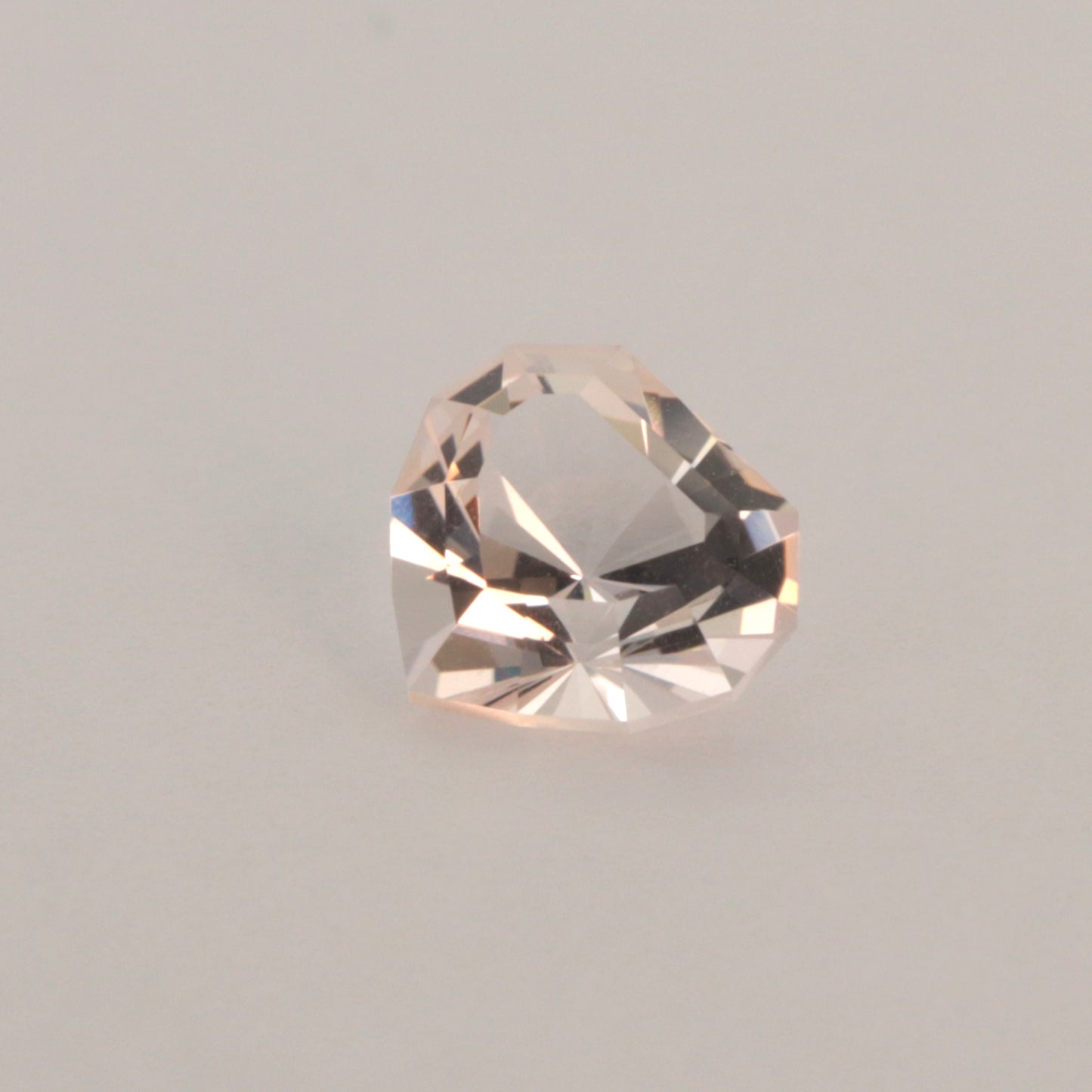 0.93ct Morganite / Heart Shape