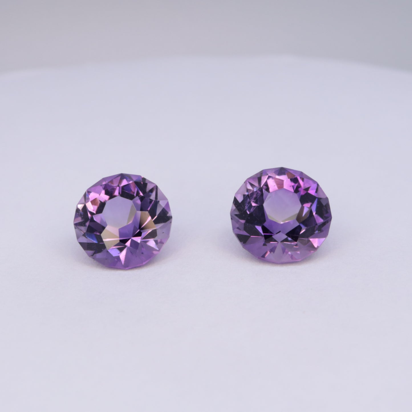 A pair of Amethyst / Round Cut