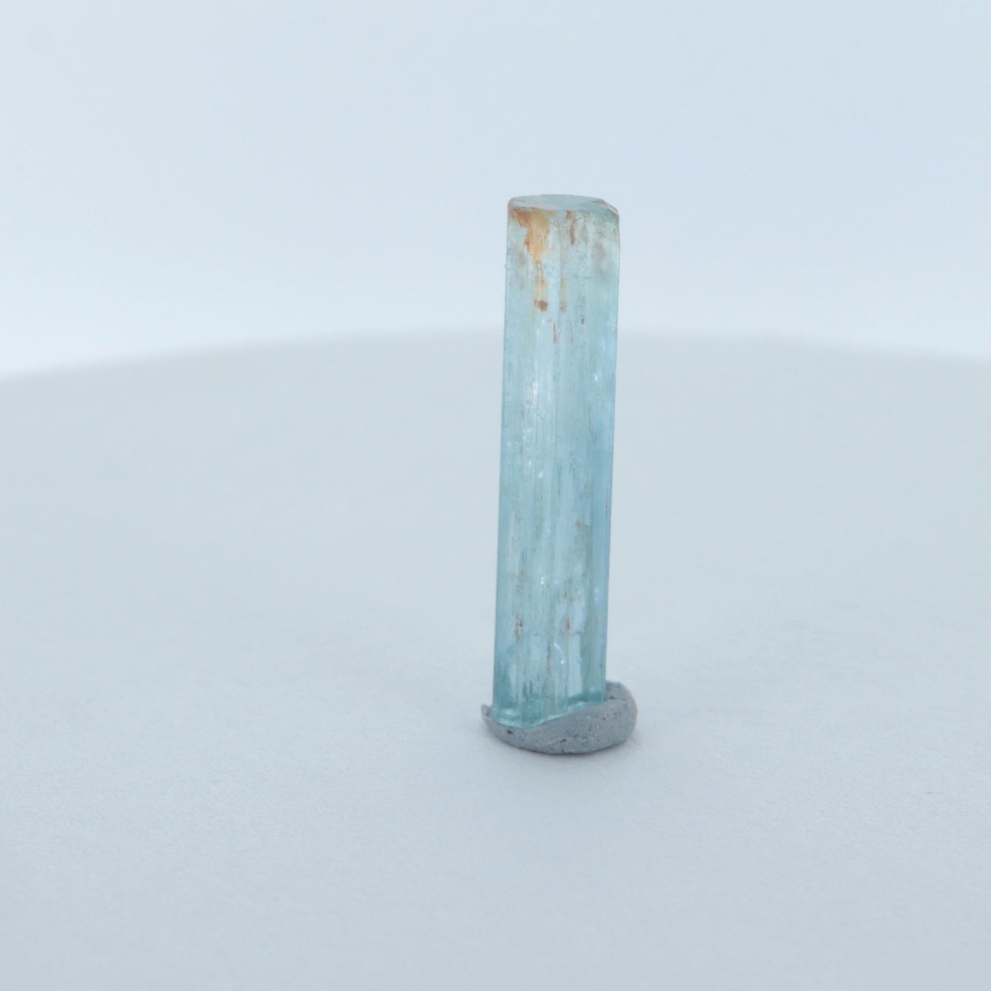 Aquamarine 1.9ct/ Crystal Specimen