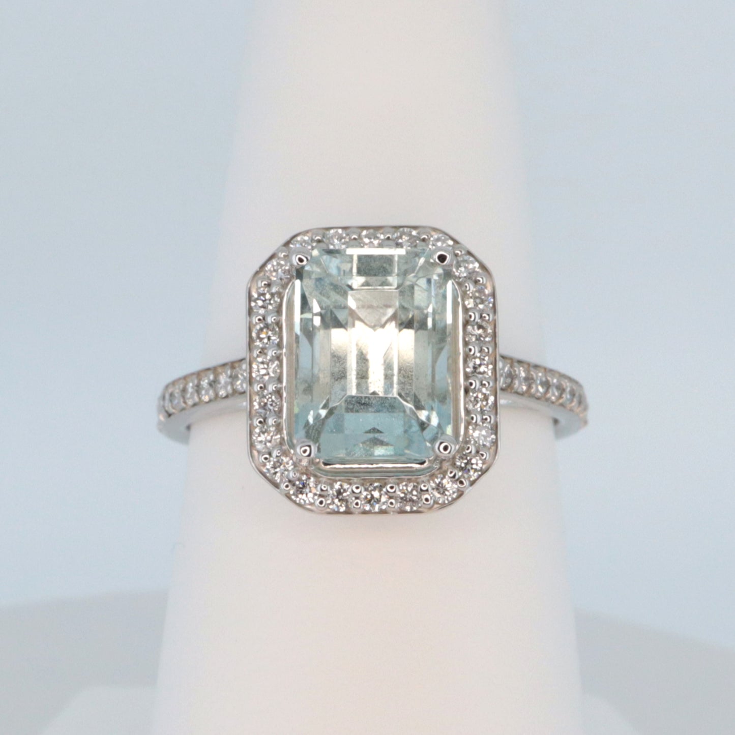 Aquamarine with diamond halo 14K White Gold Ring