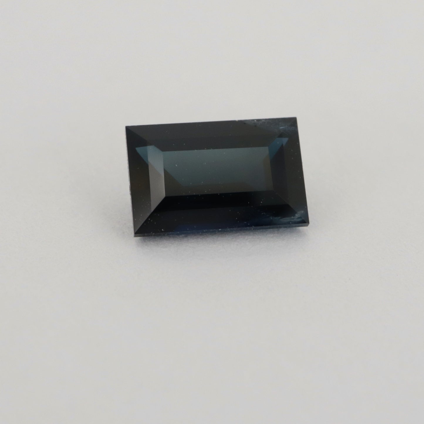 0.77ct Dark Blue Sapphire Baguette cut