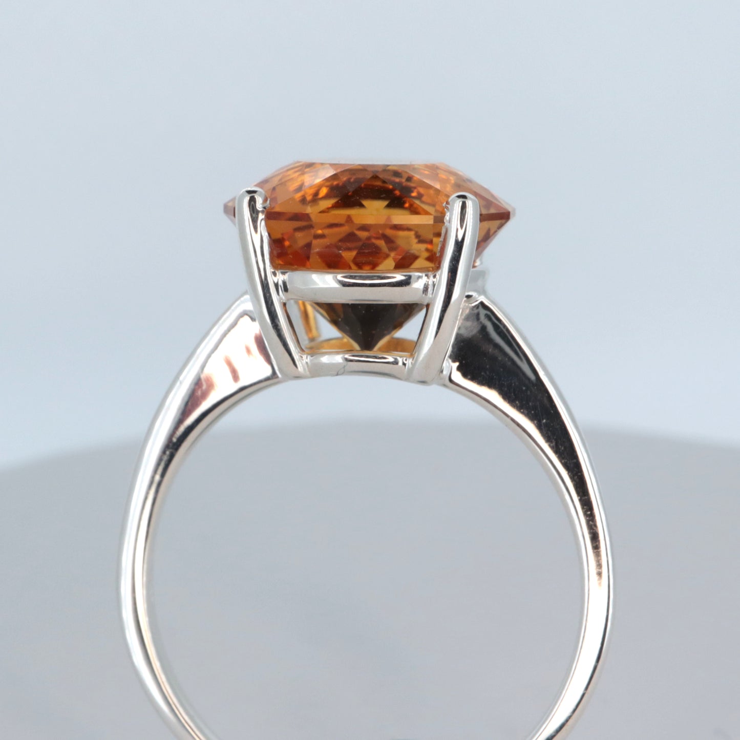 Citrine 6.0ct / 925 Sterling Silver ring