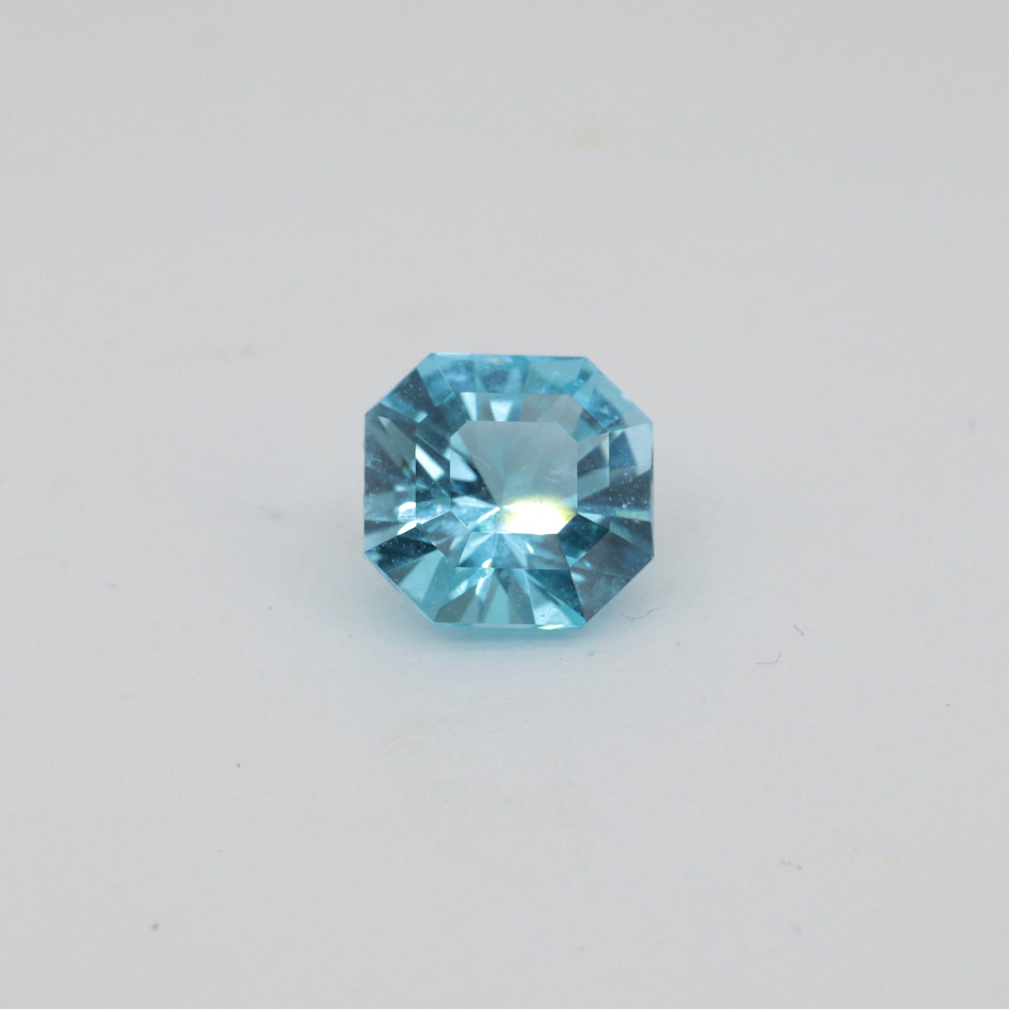 SWISS BLUE TOPAZ 1.7.ct