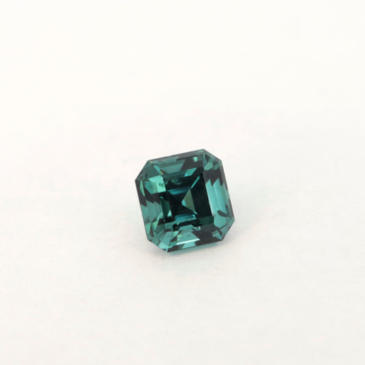 0.9ct Green Tourmaline  / Octagon cut