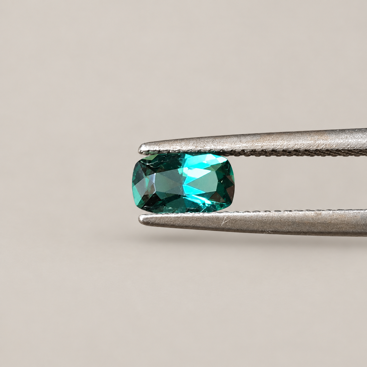 0.92ct Tourmaline/ Cushion-cut