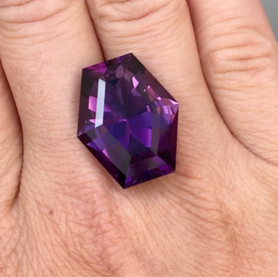 23.4ct Amethyst/ Custom Cut