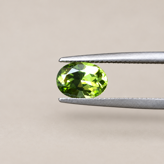 2.0ct Peridot/ Oval cut